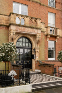 46 Hurlingham Court, London -Victorian mansion block living
